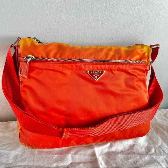 PRADA Orange Nylon Y2K Ombré Crossbody Hobo Baguette Shoulder Bag Sunset Summer - Picture 1 of 14